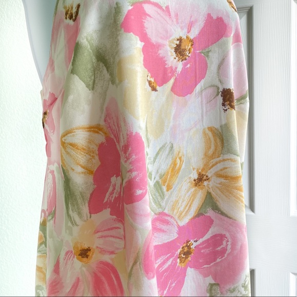 Andree by Unit | Pastel Floral Tunic - Picture 5 of 6